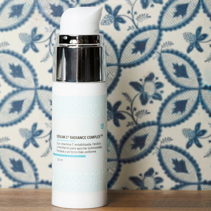 SÉRUM C³ Radiance Complex™: Luminosidad garantizada - Moousee