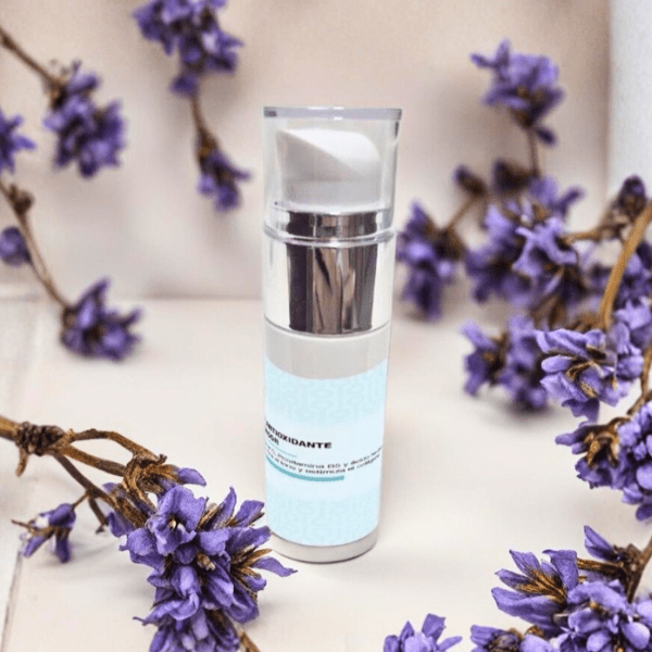 SÉRUM C³ Radiance Complex™: Luminosidad garantizada - Moousee